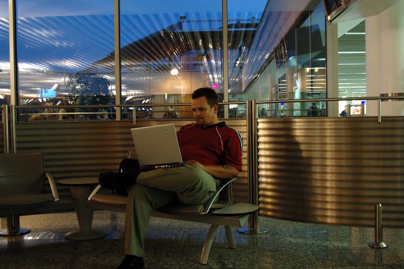 Frankfurt法蘭克福機場<br>再美好的旅程總有結束的時候，讓我們就在機場告別。謝謝收看。<br/>