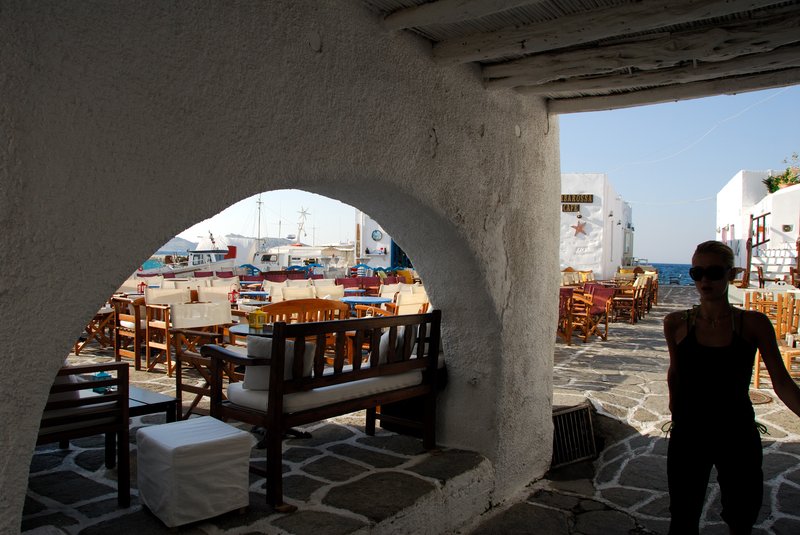 Naoussa那烏沙<br>很喜歡這張相片，有拍出安靜的愛琴海小漁港味道。<br/>