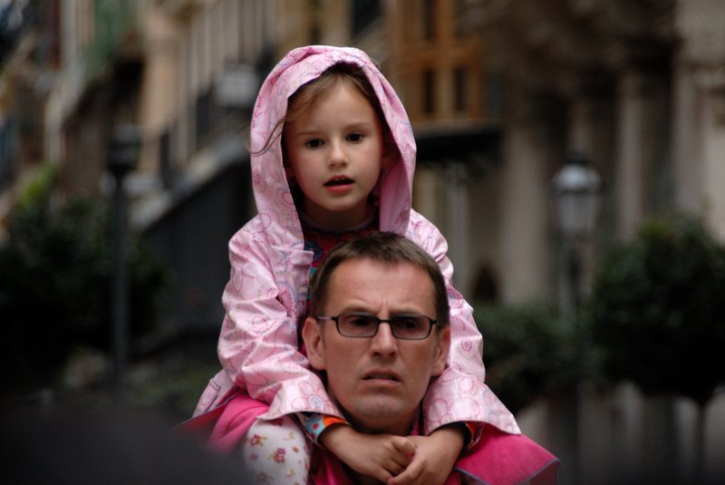 Mallorca 馬約卡<br>唉！小女兒永遠是爸爸心中的最愛。<br/>