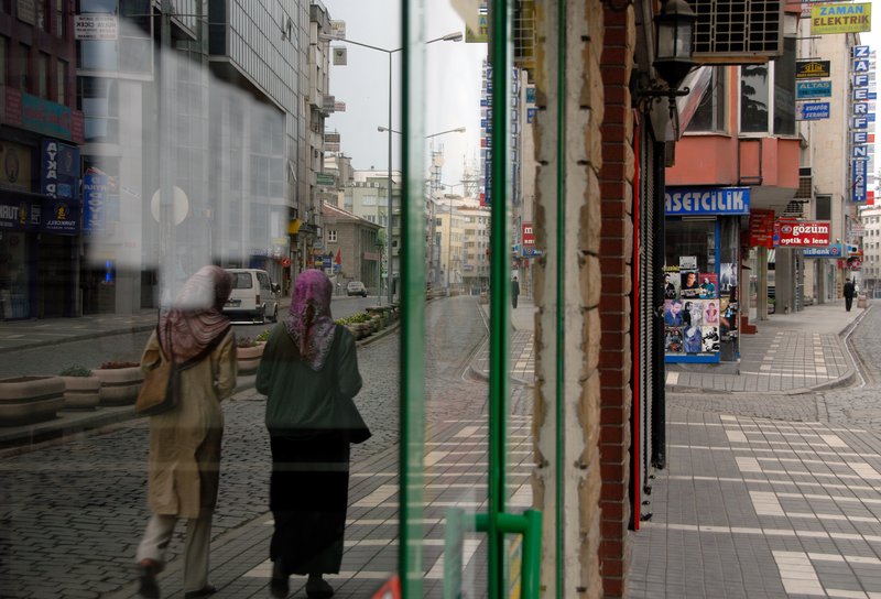 Trabzon 特拉布松<br>跟蹤陌生的異國女子是我旅途中最大的樂趣。<br/>