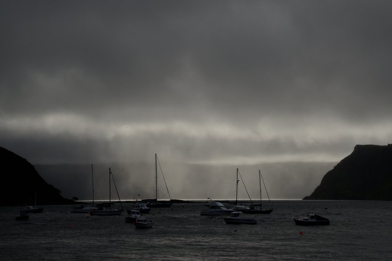 蒼穹島 Portree Isle of Skye<br>這才是蘇格蘭真正的天氣。<br/>