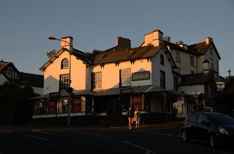 湖區 Windermere<br>我們在湖邊鎮上住了三天，雖然天氣一直不太好，不過也領略了湖區悠閒的生活氣息。<br/>