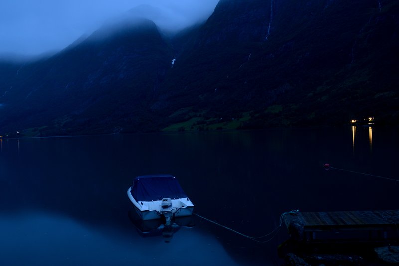 Oldevatnet<br>按下快門的瞬間，彷彿全世界都靜止了。<br/>