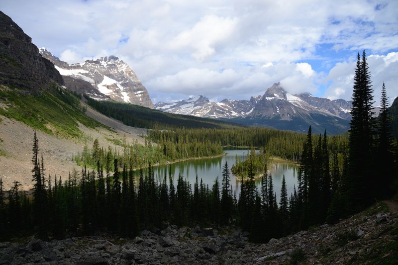 Lake O'Hara歐哈拉湖<br>瑪麗湖Mary Lake，位於歐哈拉湖南邊，小巧而動人。<br/>