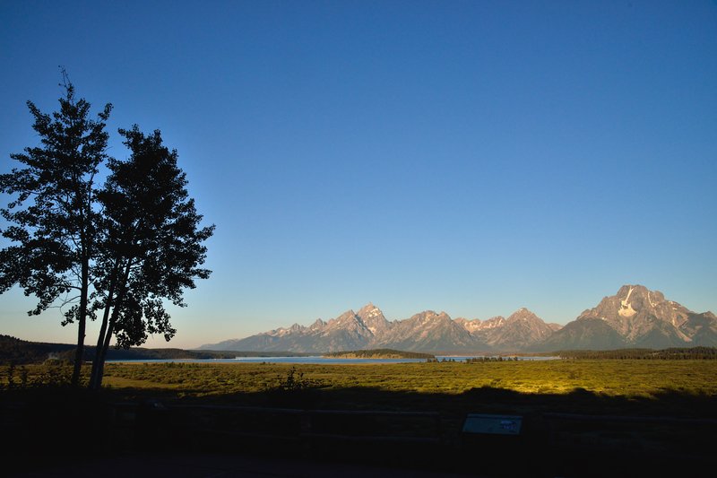 大提頓公園<br>Jackson Lake Lodge旅館後方，也是看提頓山脈夕陽最好的地點之一。<br/>