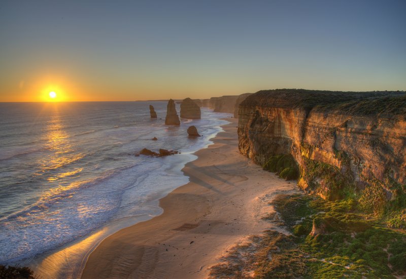 Twelve Apostles 12門徒岩<br>大洋路12門徒觀景台，三天內我們造訪10次。這是HDR的夕陽。