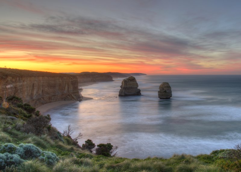 Twelve Apostles 12門徒岩<br>大洋路12門徒觀景台，三天內我們造訪10次。這是HDR的日出。