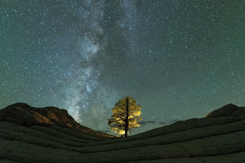 White Pocket 白口袋<br>銀河下的White Pocket多了一份寧靜。