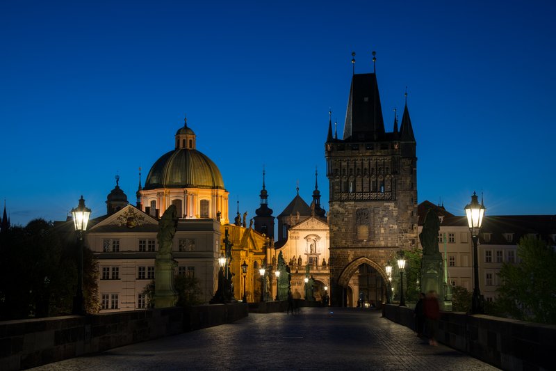 布拉格<br>查理大橋夜景